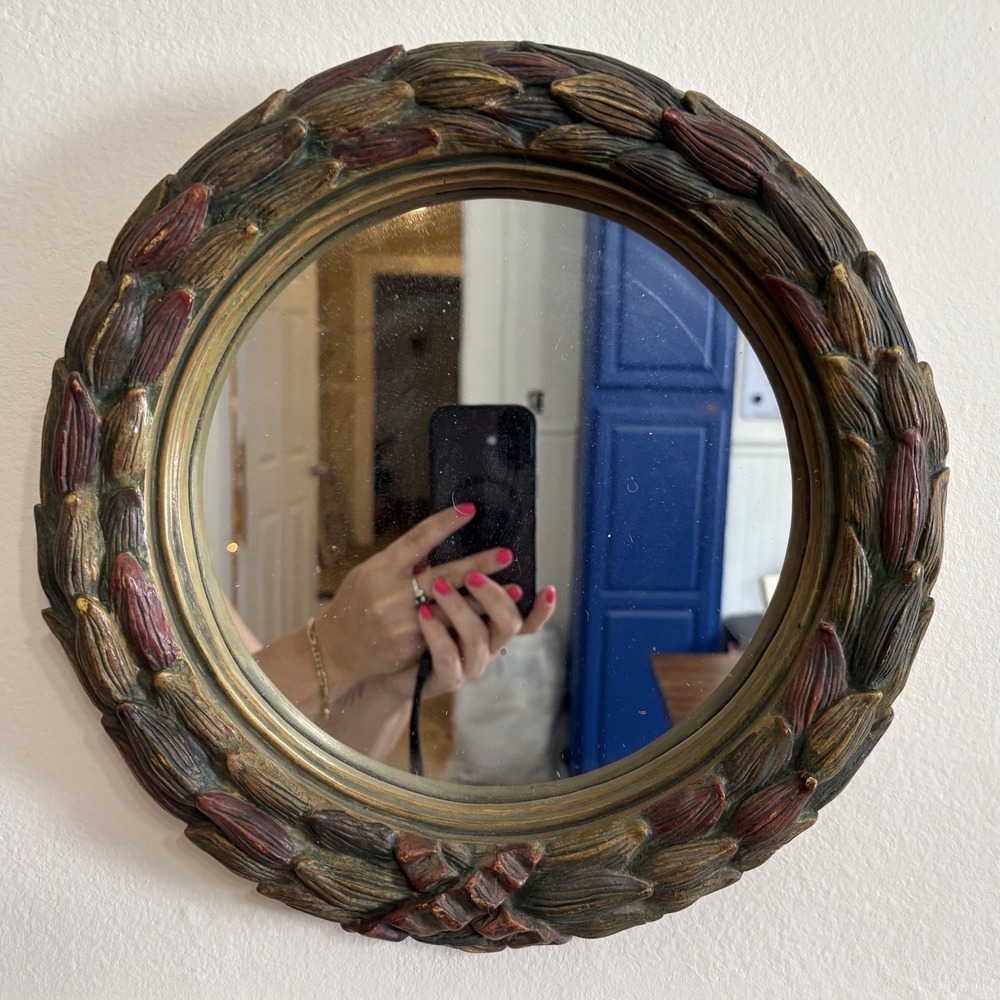 Vtg Carved Laurel Leaf Mirror Round 12" Autumn GrannyCore Farmhouse Cabin Decor